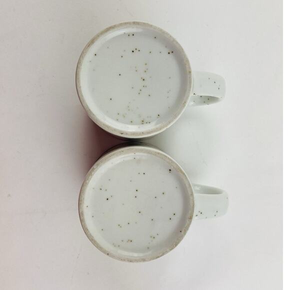 Set 2- Vintage Speckled Stoneware Red Cardinal Bird Ceramic Coffee Mugs Cups Tea - Picture 9 of 12